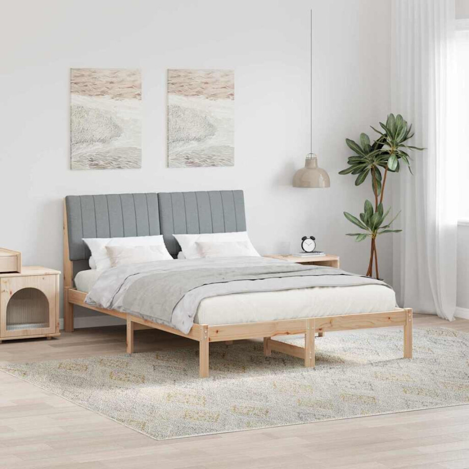 vidaXL Bedframe met hoofdeinde Bruin 135 x 190 cm Massief grenenhout vidaXL Bedframe met hoofdeinde Bruin 135 x 190 cm Massief grenenhout afbeelding 1