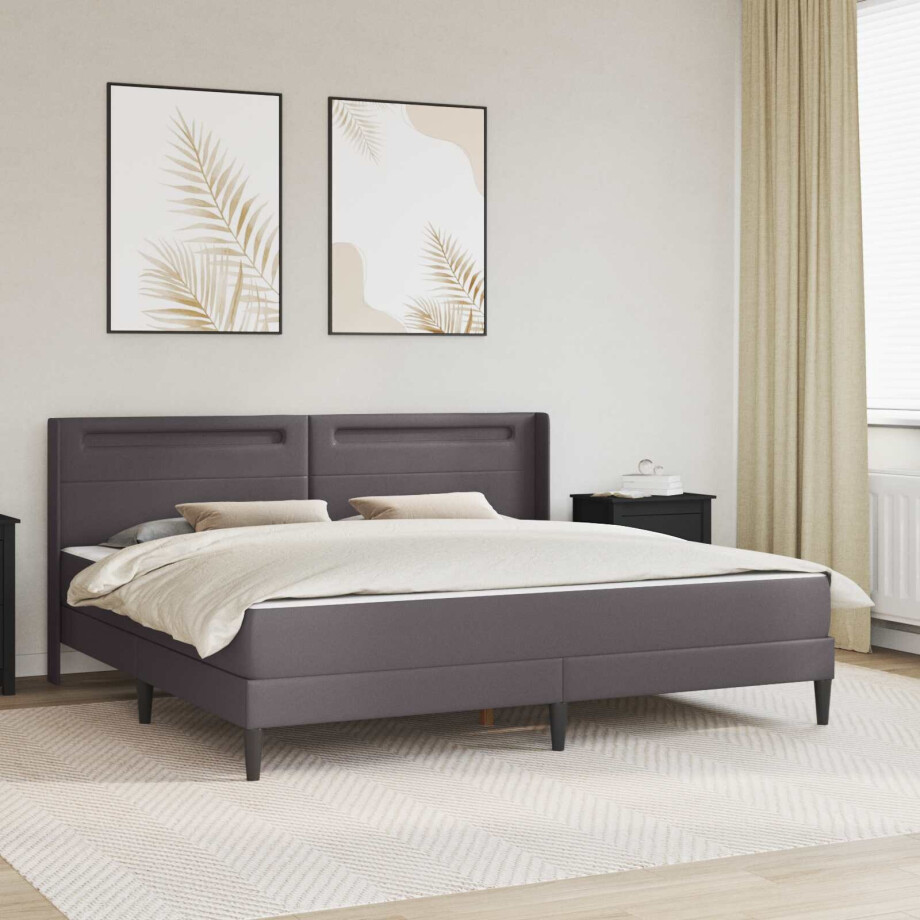 vidaXL Bedframe met matras Grijs 200 x 200 cm Kunstleer vidaXL Bedframe met matras Grijs 200 x 200 cm Kunstleer afbeelding 1