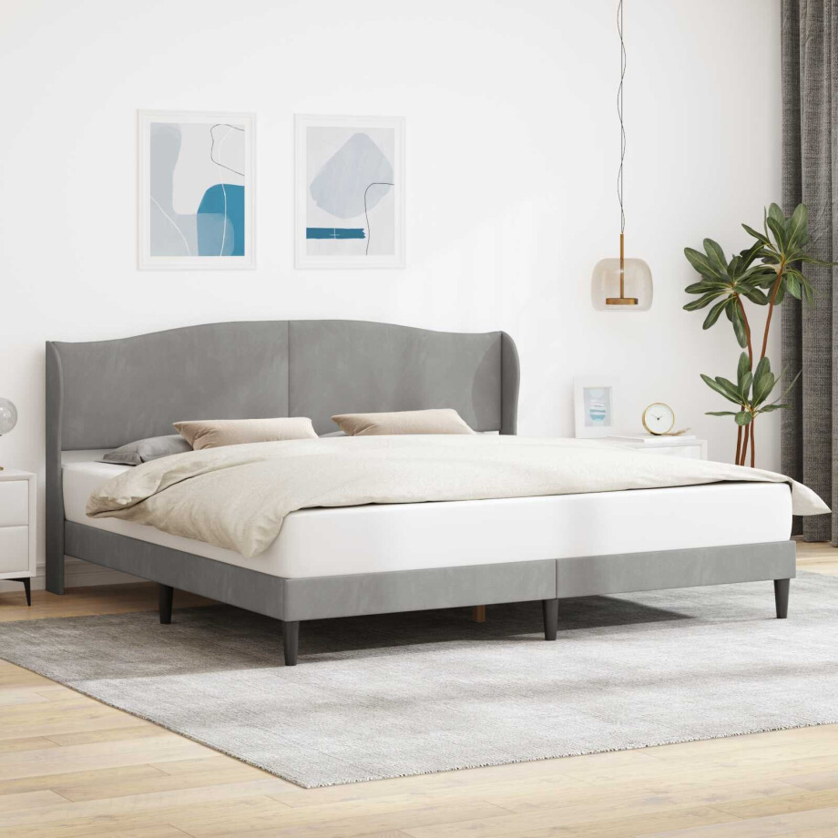 vidaXL Bedframe met hoofdeinde Lichtgrijs 180 x 200 cm Fluweel vidaXL Bedframe met hoofdeinde Lichtgrijs 180 x 200 cm Fluweel afbeelding 1