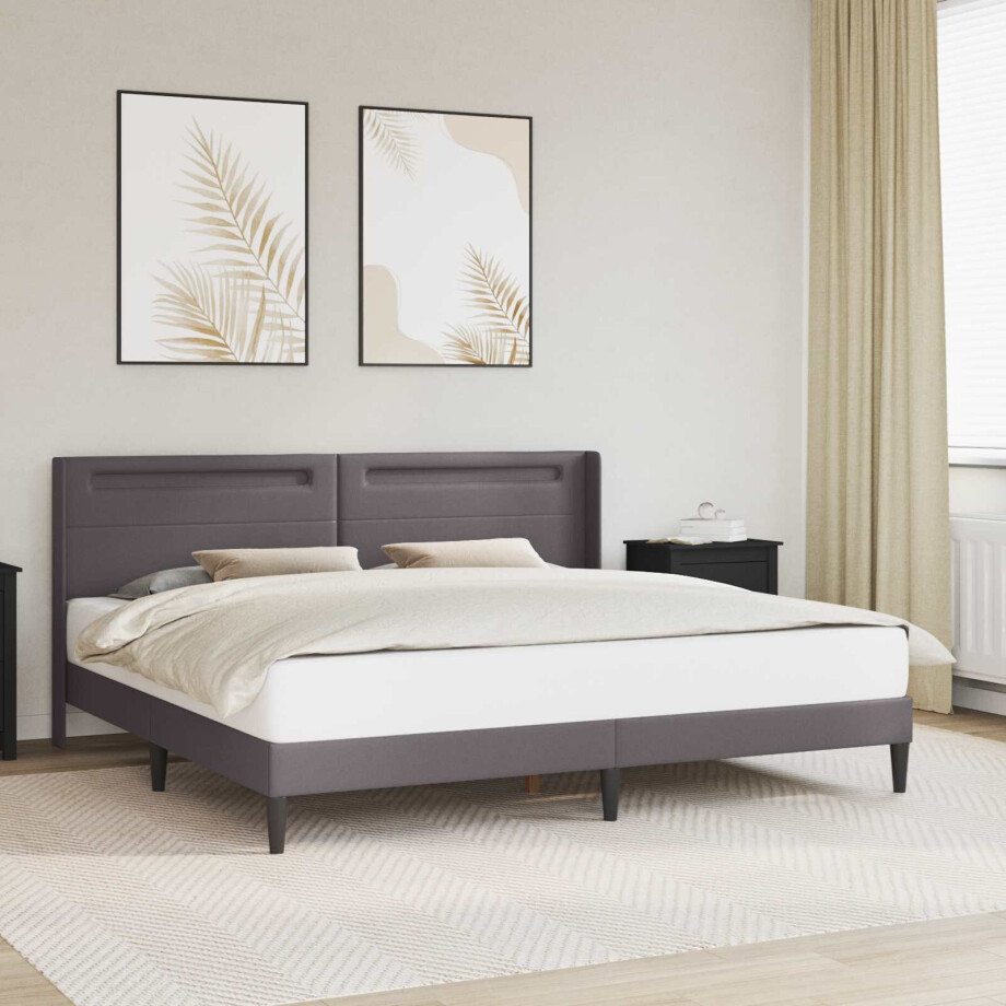 vidaXL Bedframe met LED-stripverlichting Grijs 200 x200 cm Kunstleer vidaXL Bedframe met LED-stripverlichting Grijs 200 x200 cm Kunstleer afbeelding 1