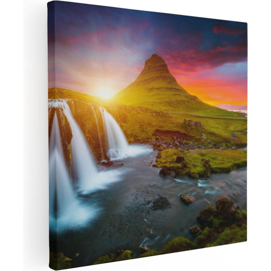 Artaza Canvas Schilderij Waterval - 70x70 cm - Wanddecoratie Landschap - Muurdecoratie Bergen - Schilderij Zonsondergang IJsland afbeelding 1