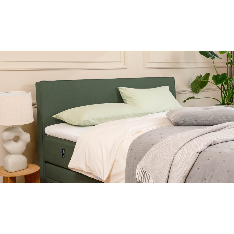 BRUNO Premium boxspring met opbergruimte, 180x200cm, in mosgroen | Matrashardheid: Links H3 / Rechts H2 | Extra opbergruimte & individueel configureerbaar afbeelding 1