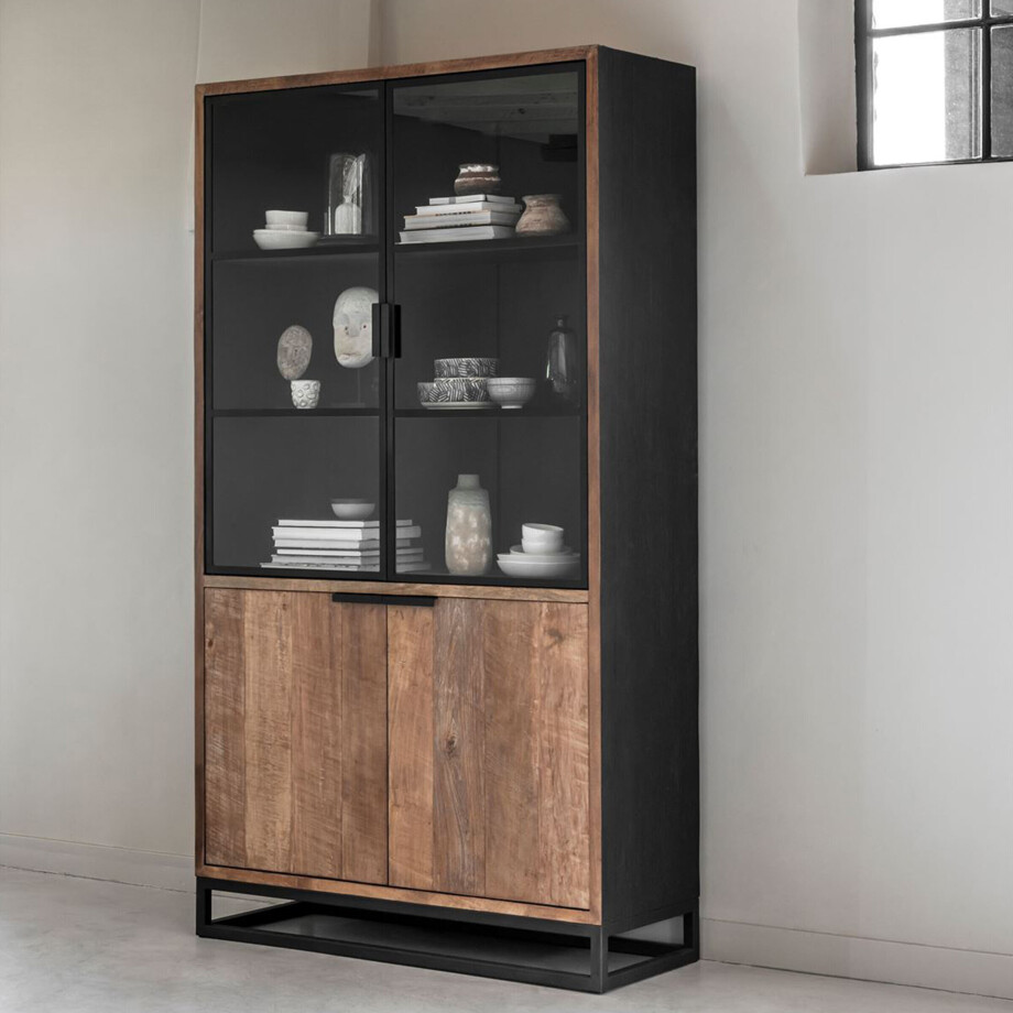 DTP Home Vitrinekast 'Cosmo' Teakhout, 215 x 120cm DTP Home Vitrinekast 'Cosmo' Teakhout, 215 x 120cm afbeelding 1