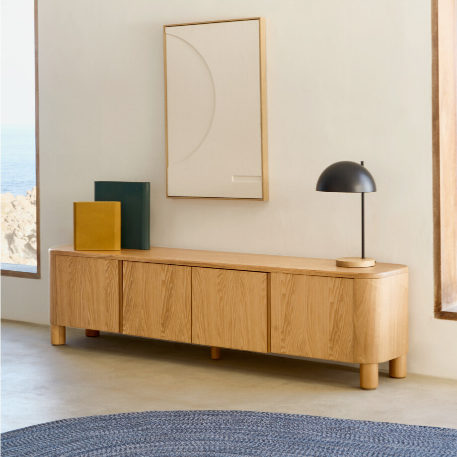 Kave Home TV-meubel 'Salaya' Essenhout, 200cm Kave Home TV-meubel 'Salaya' Essenhout, 200cm afbeelding