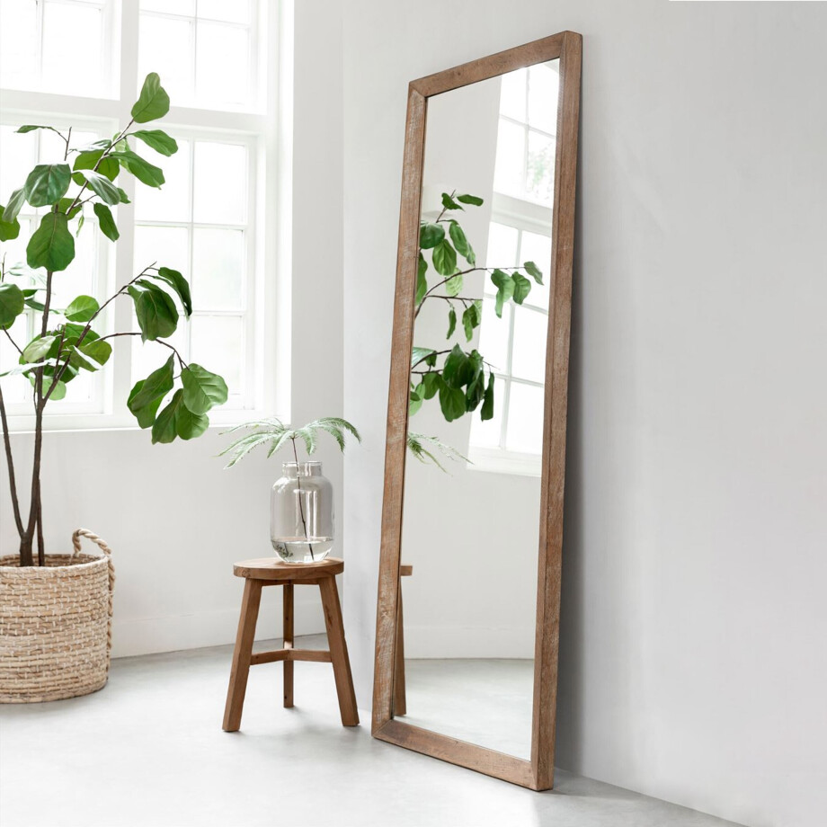 DTP Home Spiegel 'Metropole' Teakhout, 180 x 65cm DTP Home Spiegel 'Metropole' Teakhout, 180 x 65cm afbeelding 1