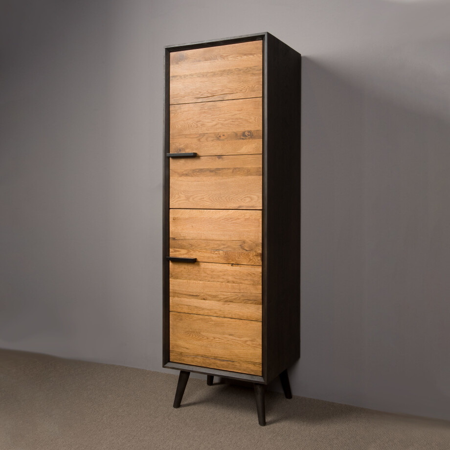 Tower Living Opbergkast 'Bresso' Eiken, 174 x 55 cm Tower Living Opbergkast 'Bresso' Eiken, 174 x 55 cm afbeelding 1