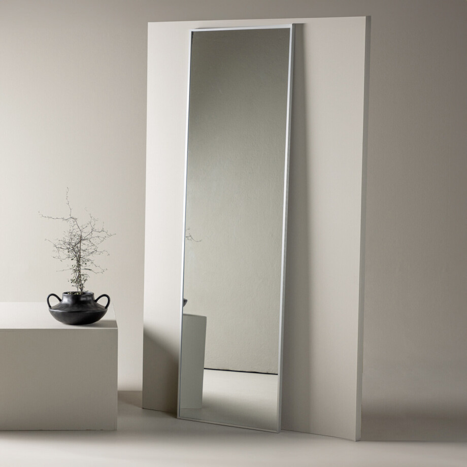 Nohr Spiegel 'Adell' 220 x 67cm, kleur Zilver Nohr Spiegel 'Adell' 220 x 67cm, kleur Zilver afbeelding 1