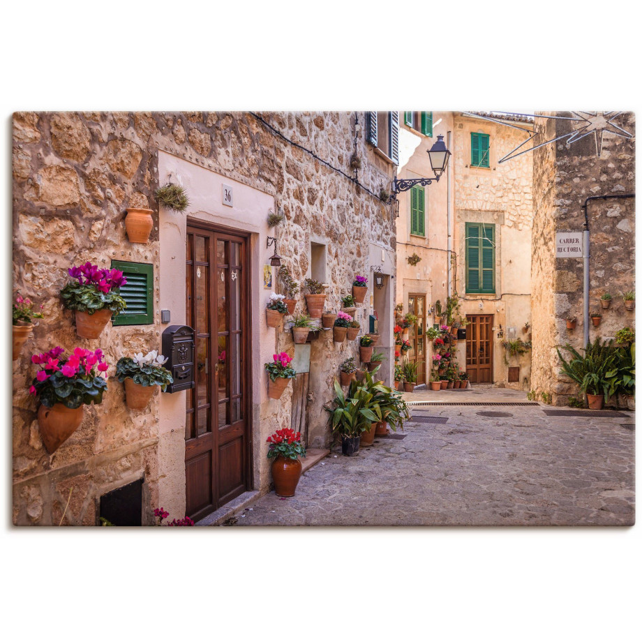 Artland Artprint op linnen Steeg in de oude stad in Valldemossa, Mallorca afbeelding 1