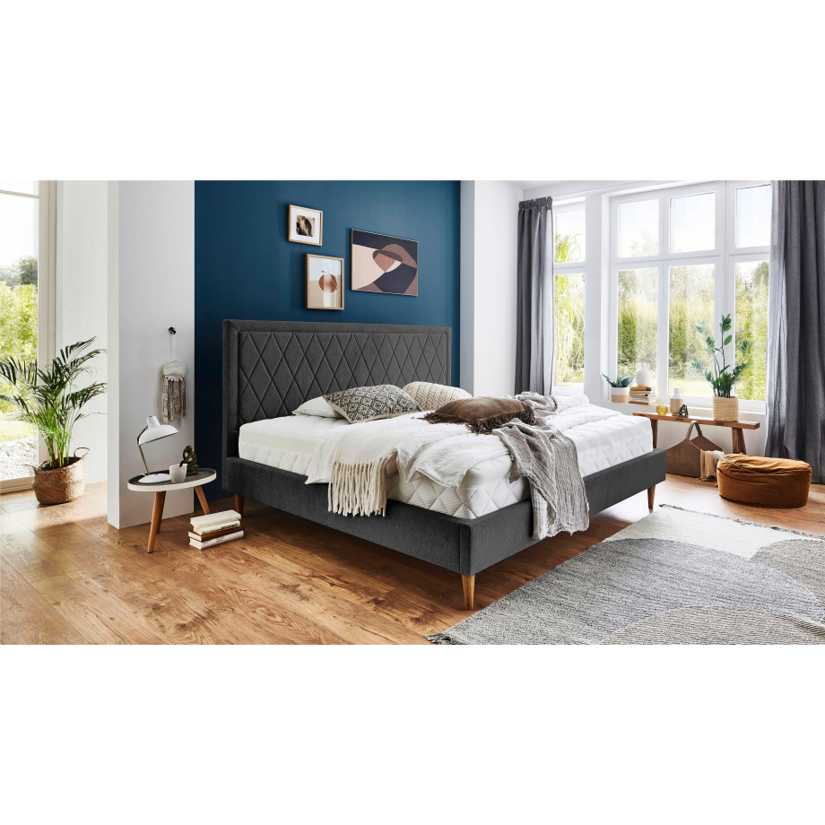 ATLANTIC home collection Gestoffeerd bed Paulin met doorgestikt hoofdbord afbeelding 1