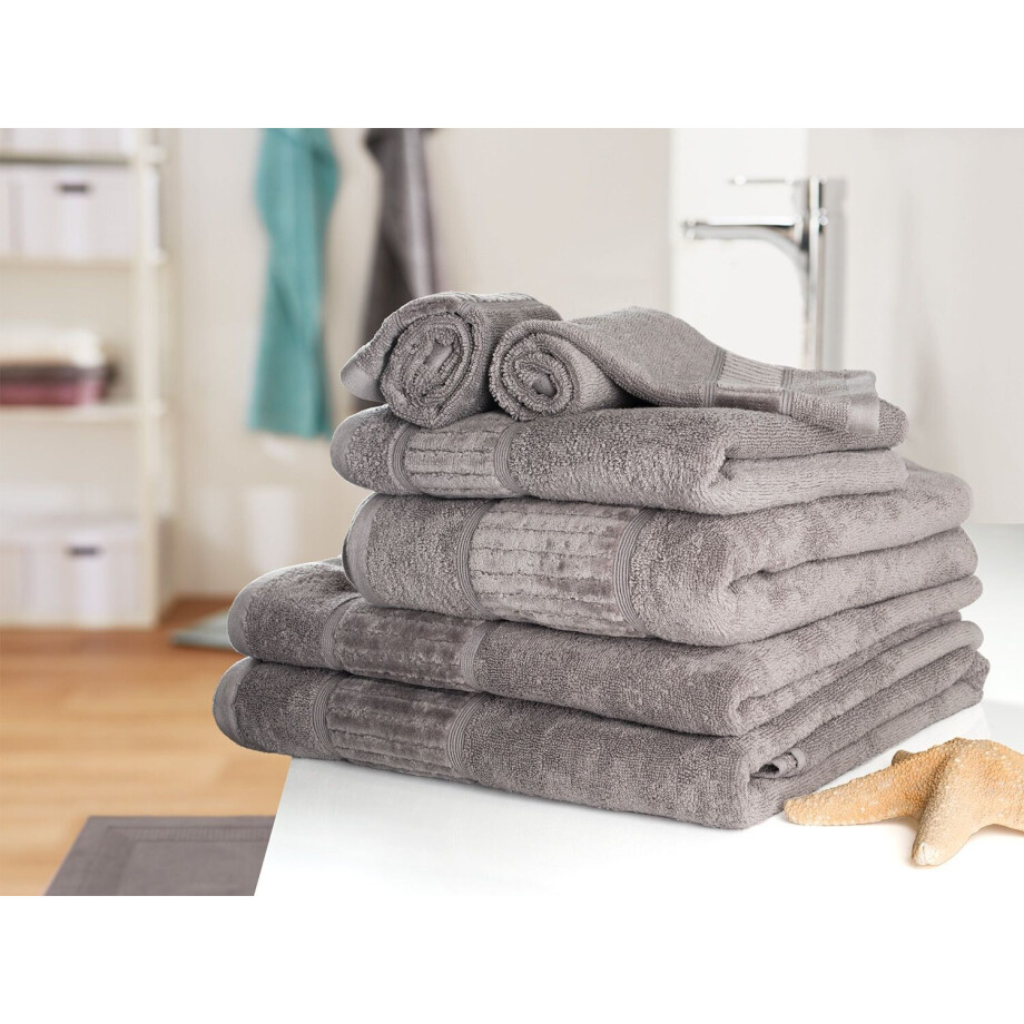 Gözze Badhanddoek Bio 70 x 140 cm (Zilver) Gözze Badhanddoek Bio 70 x 140 cm (Zilver) afbeelding 1