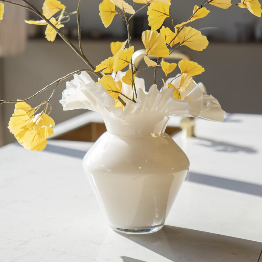 By-Boo Vaas 'Bae' Glas, kleur Beige By-Boo Vaas 'Bae' Glas, kleur Beige afbeelding 1