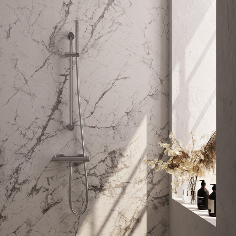 BRAUER Stripe Opbouw Douche Thermostaatkraan - SET 01 - glijstang - staaf handdouche - doucheslang - RVS-kleurig geborsteld PVD 5-NG-345 afbeelding 1