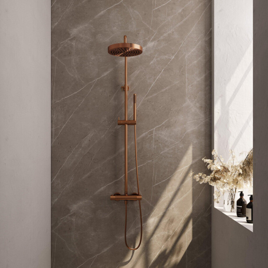 BRAUER Stripe Opbouw Thermostatische Regendouche - SET 01 - 25cm hoofddouche - staaf handdouche - doucheslang - koper geborsteld PVD 5-GK-348 BRAUER Stripe Opbouw Thermostatische Regendouche - SET 01 - 25cm hoofddouche - staaf handdouche - doucheslang - koper geborsteld PVD 5-GK-348 afbeelding 1