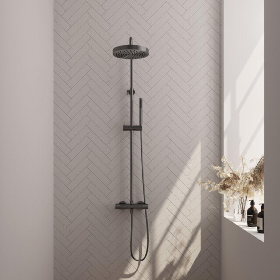 BRAUER Stripe Opbouw Thermostatische Regendouche - SET 01 - 25cm hoofddouche - staaf handdouche - doucheslang - gunmetal geborsteld PVD 5-GM-348 afbeelding 1