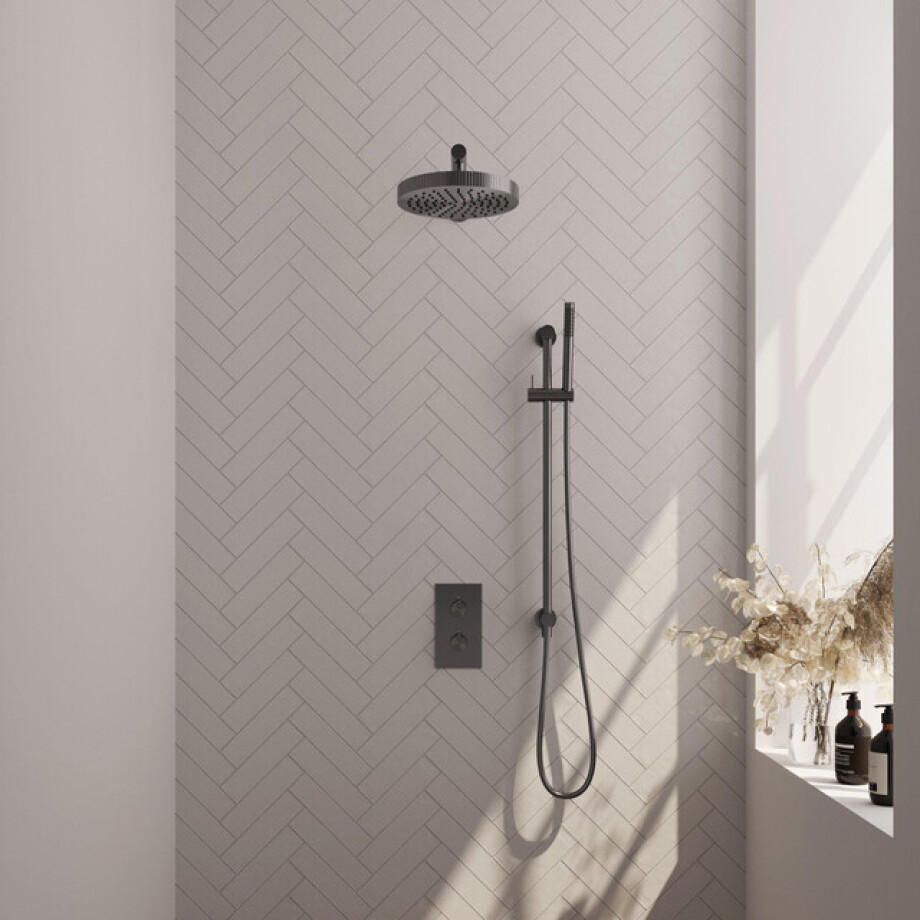 BRAUER Stripe Thermostatische Inbouw Regendouche - 3-weg - rechthoekig - SET 19 - 25cm douchekop - rechte muurarm - staaf handdouche - doucheslang - geïntegreerde glijstang - gunmetal geborsteld PVD 5-GM-401 afbeelding 1