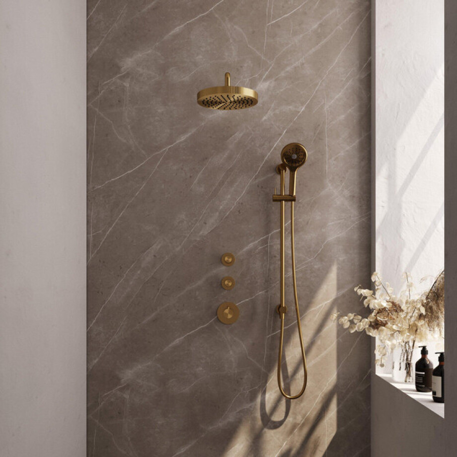 BRAUER Stripe Thermostatische Inbouw Regendouche - SET 11 - 25cm douchekop - gebogen muurarm - 3-standen handdouche - doucheslang - geïntegreerde glijstang - goud geborsteld PVD 5-GG-385 BRAUER Stripe Thermostatische Inbouw Regendouche - SET 11 - 25cm douchekop - gebogen muurarm - 3-standen handdouche - doucheslang - geïntegreerde glijstang - goud geborsteld PVD 5-GG-385 afbeelding 1