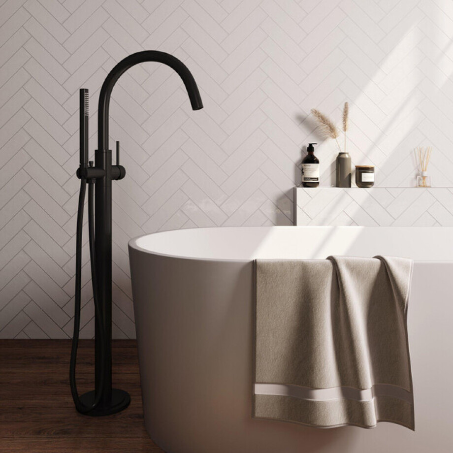 BRAUER Stripe Vrijstaande Badmengkraan - SET 01 - staaf handdouche - doucheslang - mat zwart 5-S-337 afbeelding 1