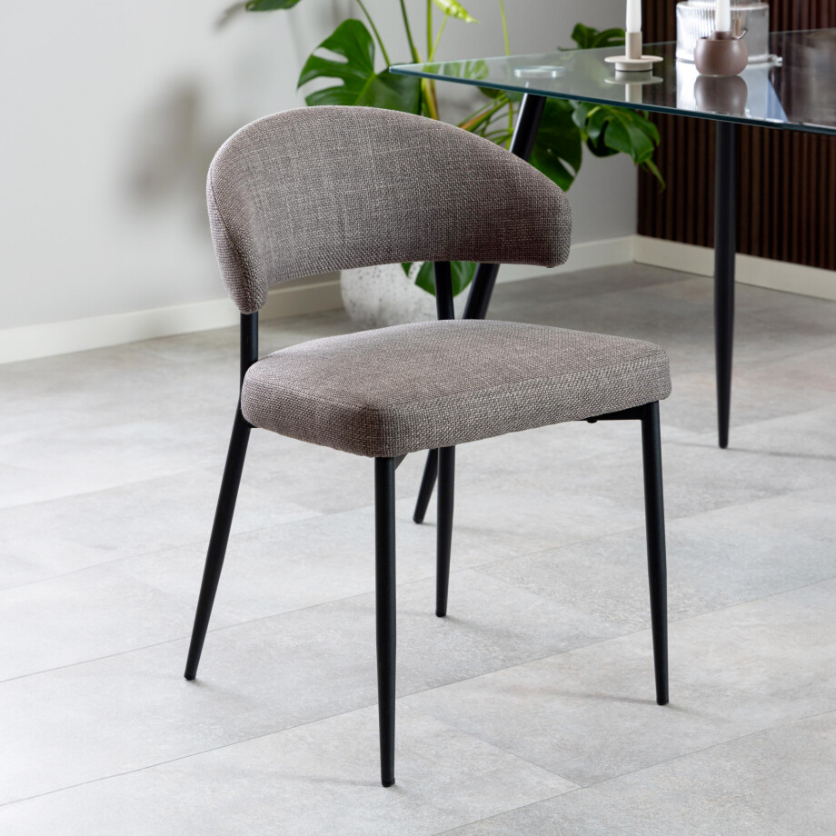 Bendt Eetkamerstoel 'Britney' kleur Grijsbruin Bendt Eetkamerstoel 'Britney' kleur Grijsbruin afbeelding 1