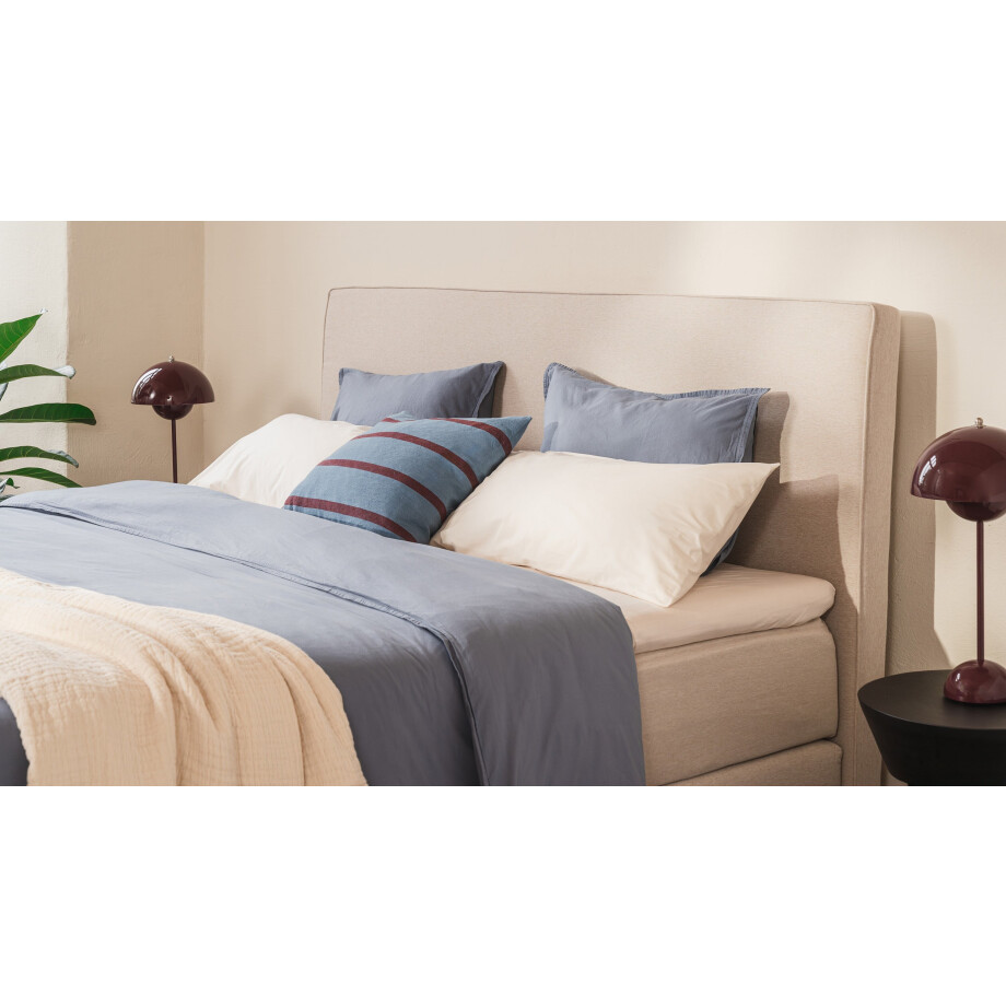 BRUNO Premium Boxspring 200x200cm in Beige | Matrashardheid: Links H3 / Rechts H3 | Meervoudig bekroond voor design en kwaliteit afbeelding 1