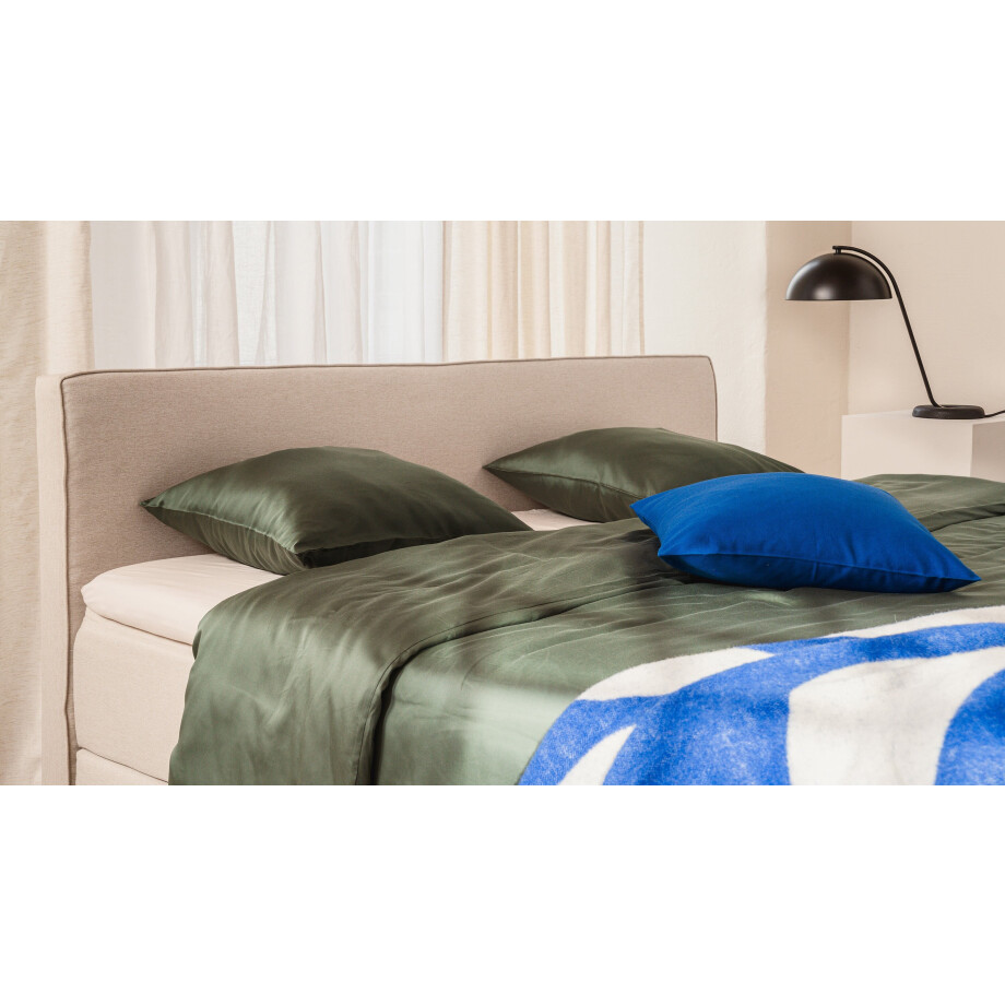 BRUNO Premium Boxspring 200x200cm in Beige | Matrashardheid: Links H2 / Rechts H3 | Meervoudig bekroond voor design en kwaliteit afbeelding 1