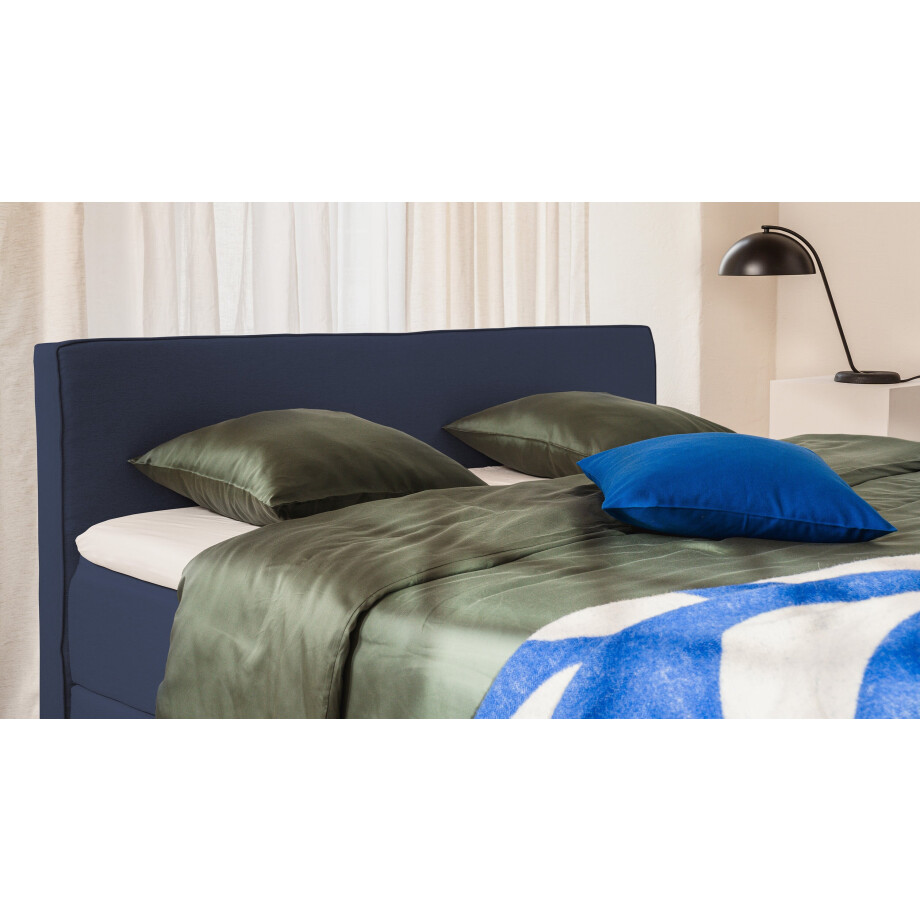 BRUNO Premium Boxspring 200x200cm in Blauw | Matrashardheid: Links H3 / Rechts H2 | Meervoudig bekroond voor design en kwaliteit afbeelding 1