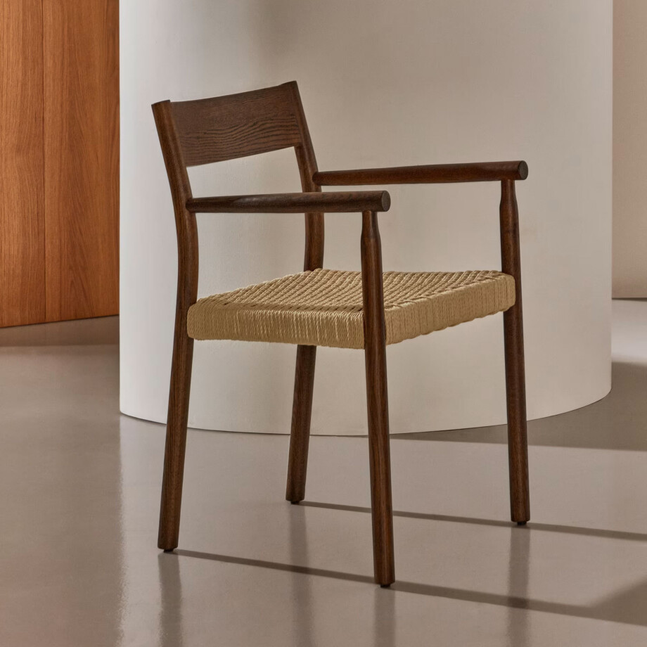 Kave Home Eetkamerstoel 'Yalia' Eikenhout, kleur Walnoot Kave Home Eetkamerstoel 'Yalia' Eikenhout, kleur Walnoot afbeelding 1