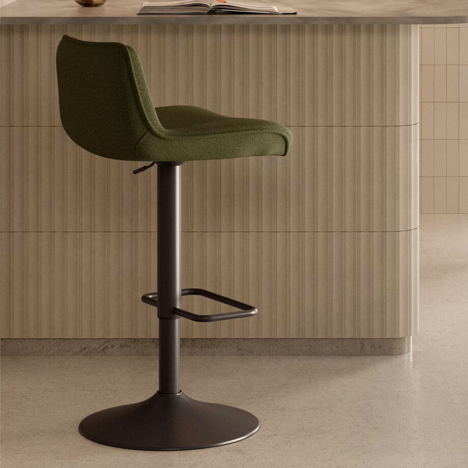 Kave Home Barkruk 'Zend' Chenille, kleur Groen Kave Home Barkruk 'Zend' Chenille, kleur Groen afbeelding 1