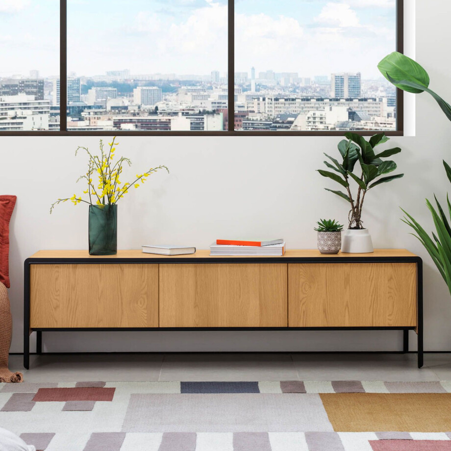 Kave Home TV-meubel 'Nadyria' 180cm, kleur eiken / zwart Kave Home TV-meubel 'Nadyria' 180cm, kleur eiken / zwart afbeelding 1