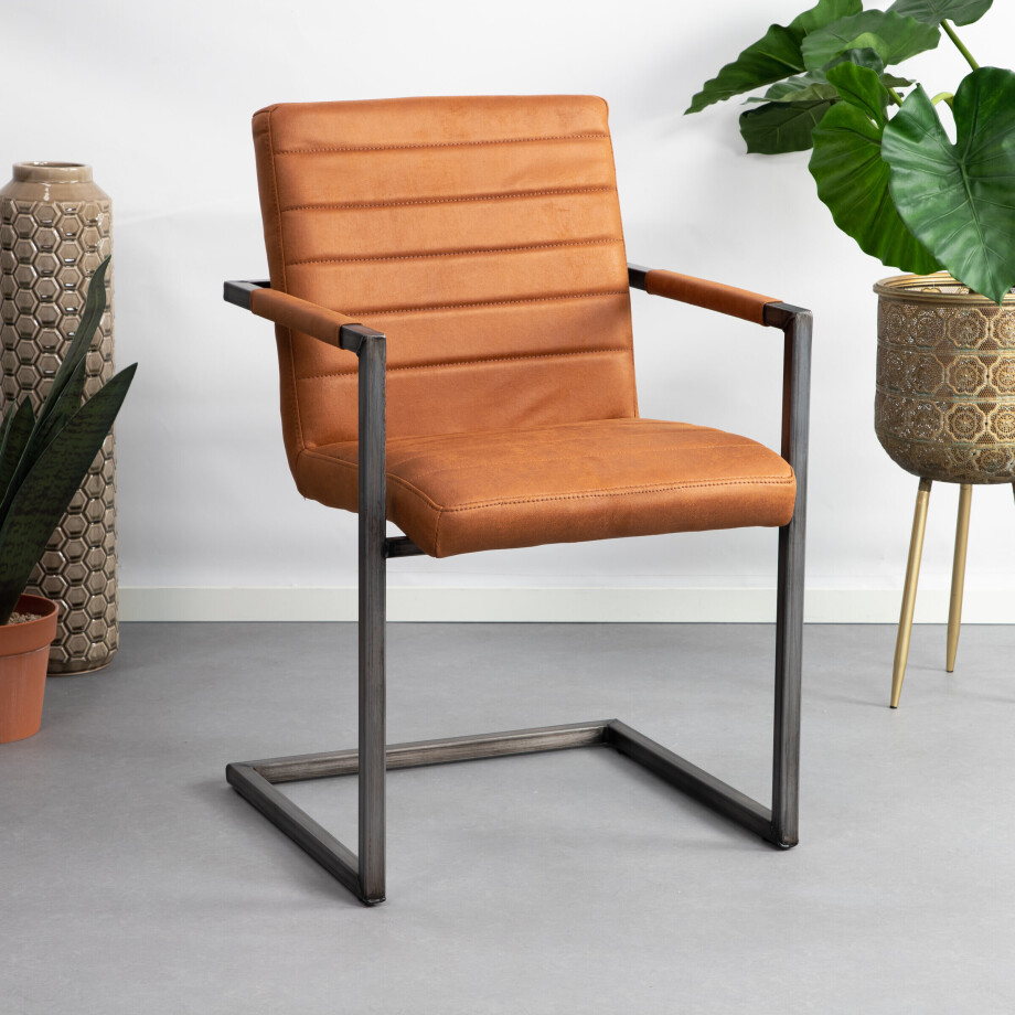 Tower Living Eetkamerstoel 'Rocca', kleur Cognac Tower Living Eetkamerstoel 'Rocca', kleur Cognac afbeelding 1