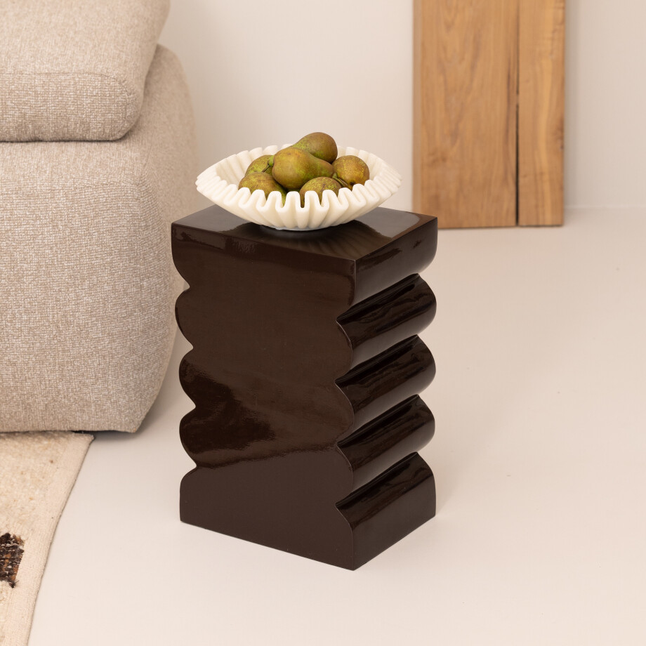 Zuiver Krukje/Bijzettafel 'Curves' 30 x 21cm, kleur Bruin Zuiver Krukje/Bijzettafel 'Curves' 30 x 21cm, kleur Bruin afbeelding 1