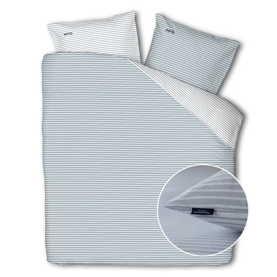 Dekbedovertrek McGregor - Katoen-Flanel - Blue Stripes - Eenpersoons (140x200 Cm) - Blauw & Wit Flanel Katoen - Strepen & Hotel Luxe - McGregor - Dekbed-Discounter.nl Dekbedovertrek McGregor - Katoen-Flanel - Blue Stripes - Eenpersoons (140x200 Cm) - Blauw & Wit Flanel Katoen - Strepen & Hotel Luxe - McGregor - Dekbed-Discounter.nl afbeelding 1
