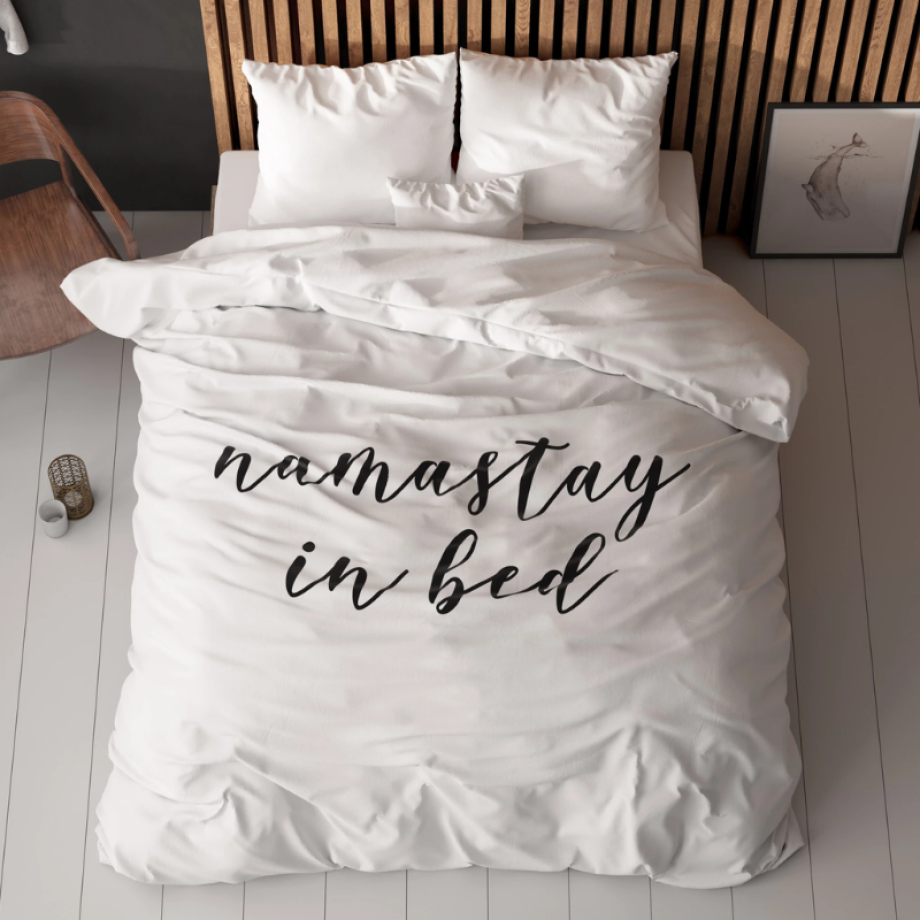 Dekbedovertrek Namastay - Wit - Eenpersoons (140x200 Cm) - Wit Microvezel - Tekst - Sleeptime Essentials - Dekbed-Discounter.nl afbeelding 1