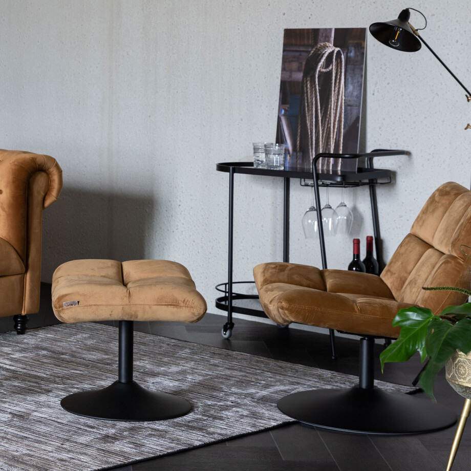 Dutchbone Hocker 'Bar' Velvet, kleur Goud Dutchbone Hocker 'Bar' Velvet, kleur Goud afbeelding 1