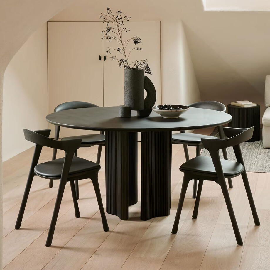 Ethnicraft Ronde Eettafel 'Roller Max' Gevernist Mahoniehout, 150cm, kleur Donkerbruin Ethnicraft Ronde Eettafel 'Roller Max' Gevernist Mahoniehout, 150cm, kleur Donkerbruin afbeelding 1