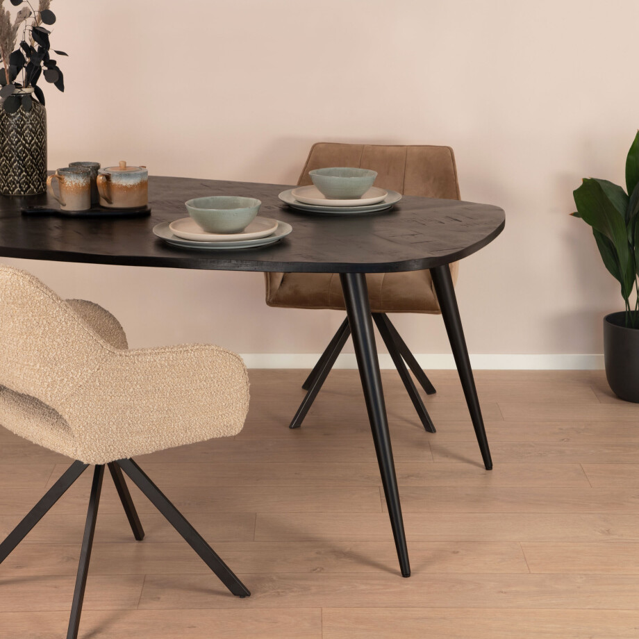 Sohome Eettafel 'Naomi' Deens ovaal, Mangohout, 240 x 110cm, kleur Zwart Sohome Eettafel 'Naomi' Deens ovaal, Mangohout, 240 x 110cm, kleur Zwart afbeelding 1