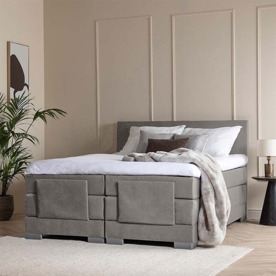 Elektrisch Verstelbare 1-Persoons Elektrische Boxspring Julia - Grijs - Grijs 90x200 Cm - Pocketvering - Inclusief Topper - Dekbed-Discounter.nl afbeelding 1