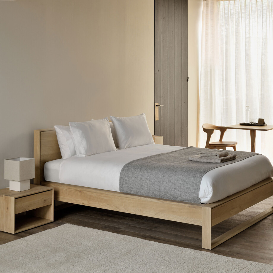 Ethnicraft Bed 'Nordic II' Geolied Eikenhout, 160 x 200cm afbeelding 