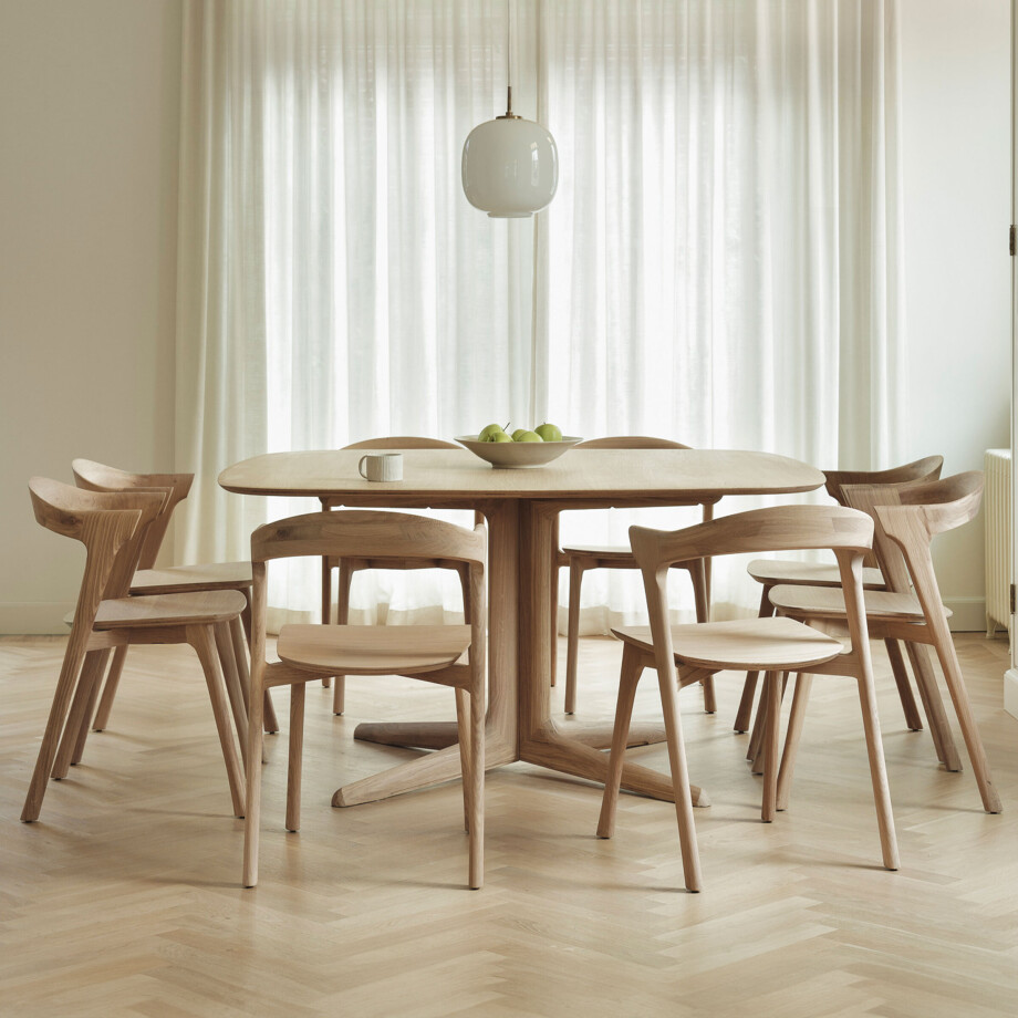 Ethnicraft Vierkante Eettafel 'Corto' Geolied Eikenhout, 150 x 150cm, kleur Naturel Ethnicraft Vierkante Eettafel 'Corto' Geolied Eikenhout, 150 x 150cm, kleur Naturel afbeelding 1