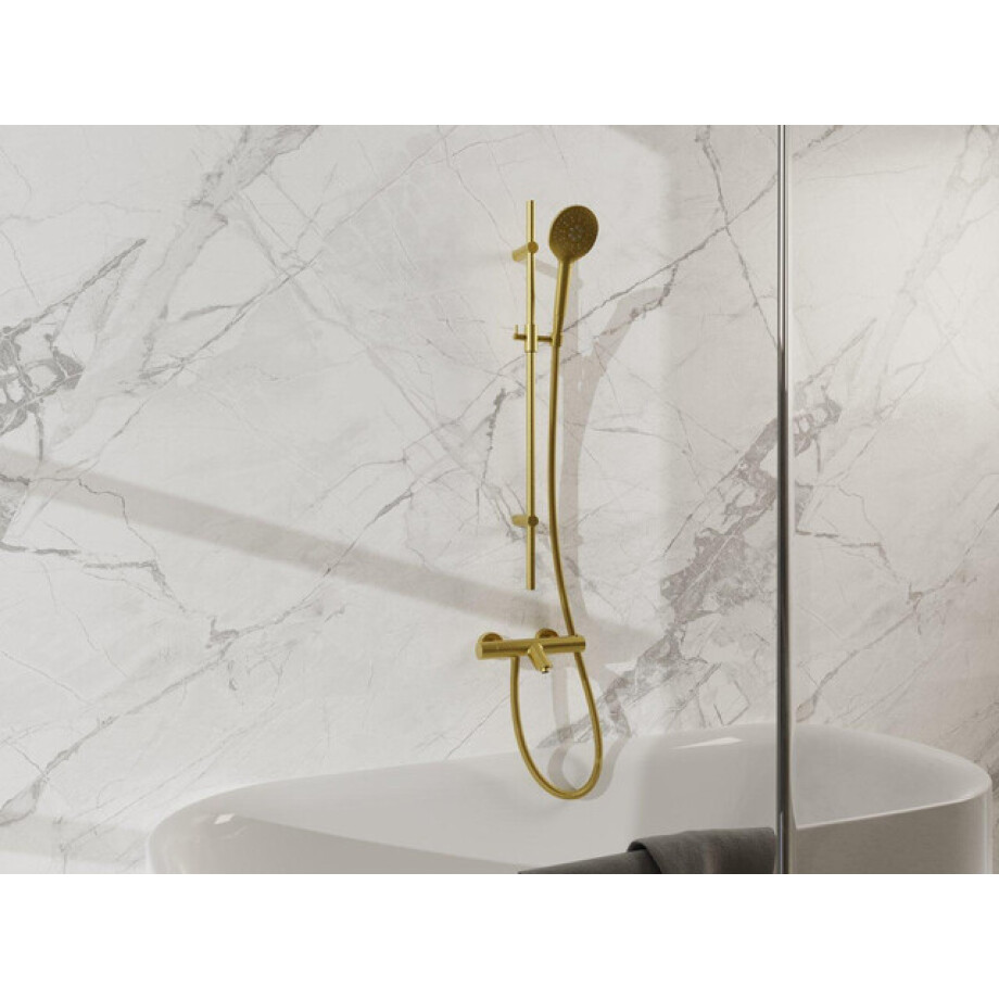 Fortifura Calvi Badkraan - met glijstangset - ronde handdouche - metalen doucheslang - geborsteld messing PVD (Goud) SW767490/SW799449/SW706206/SW720226 Fortifura Calvi Badkraan - met glijstangset - ronde handdouche - metalen doucheslang - geborsteld messing PVD (Goud) SW767490/SW799449/SW706206/SW720226 afbeelding 1