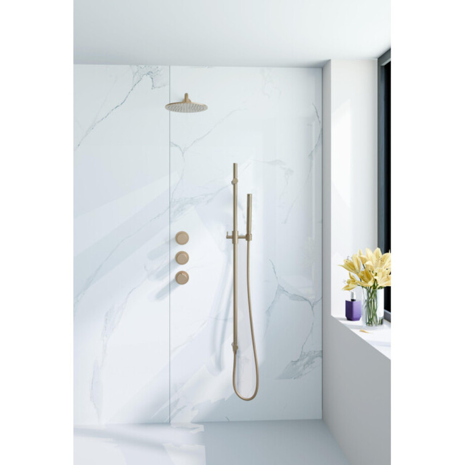 Fortifura Nebbio Regendoucheset - inbouwkraan - inbouwdeel - glijstang - doucheslang metaal - staaf handdouche - 35cm wandarm - ronde hoofddouche - geborsteld messing PVD (goud) SW1183067 SW1111531 SW706206 SW720570 SW720562 SW1 afbeelding 1