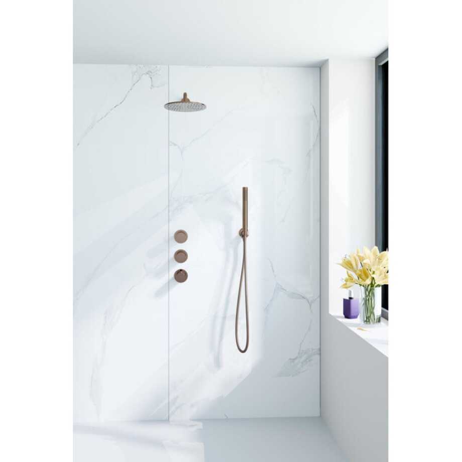 Fortifura Nebbio Regendoucheset - inbouwkraan - inbouwdeel - wandaansluitbocht- doucheslang metaal - staafhanddouche - 35cm wandarm - ronde hoofddouche - geborsteld koper PVD (koper) SW1183069 SW1183082 SW970045 SW970048 SW970046 SW9 Fortifura Nebbio Regendoucheset - inbouwkraan - inbouwdeel - wandaansluitbocht- doucheslang metaal - staafhanddouche - 35cm wandarm - ronde hoofddouche - geborsteld koper PVD (koper) SW1183069 SW1183082 SW970045 SW970048 SW970046 SW9 afbeelding 1