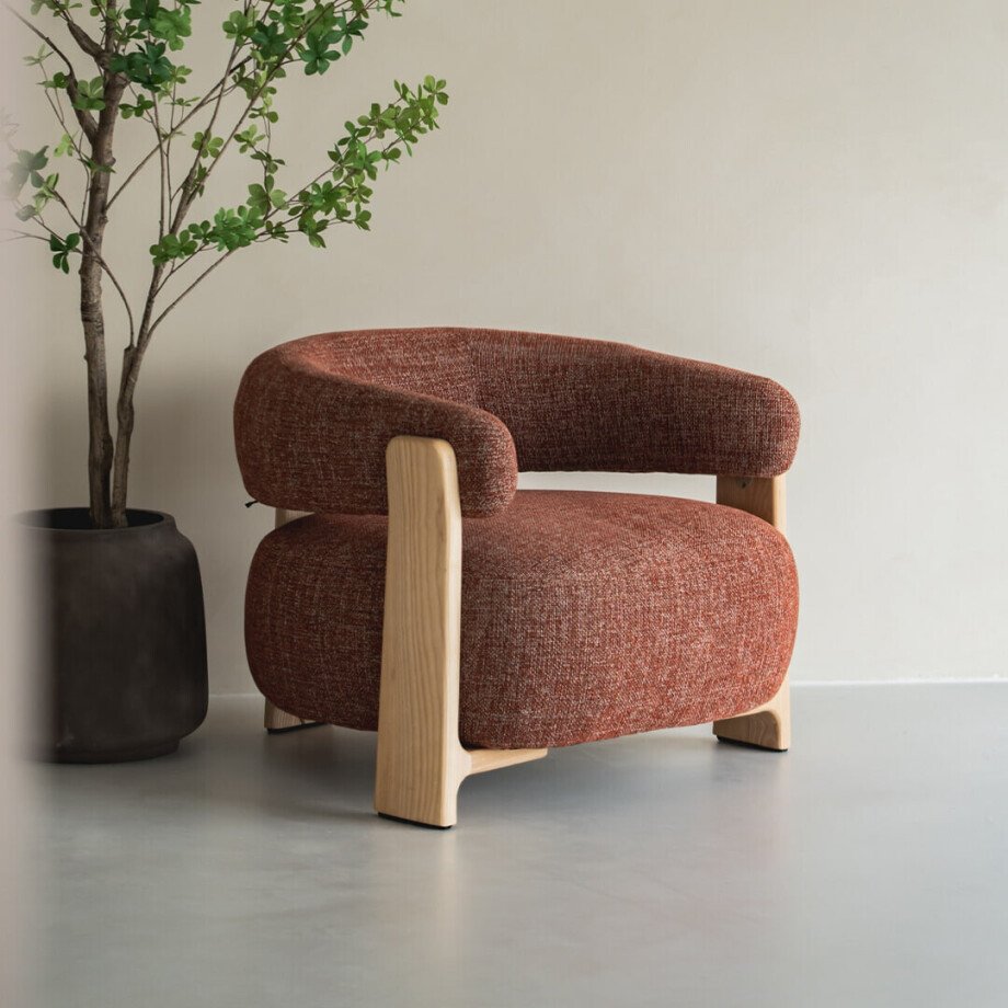 Kave Home Fauteuil 'Granite' Chenille en essenhout, kleur Terracotta Kave Home Fauteuil 'Granite' Chenille en essenhout, kleur Terracotta afbeelding 1