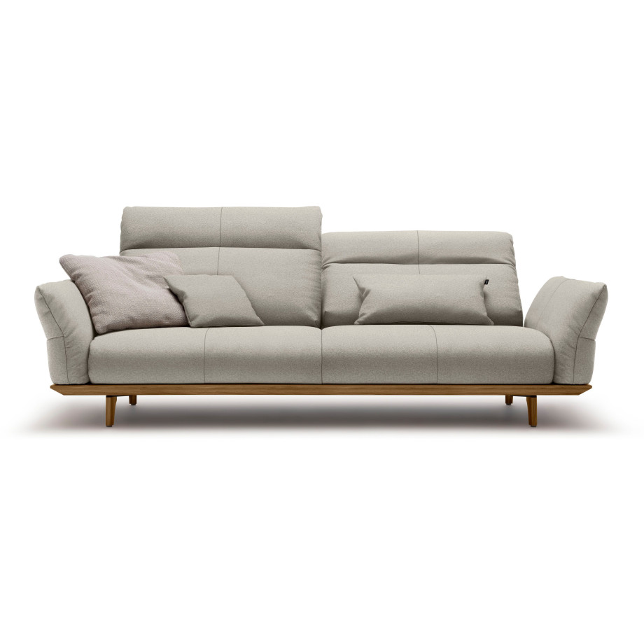 Hülsta Sofa 3,5-zitsbank Hs.460 Onderstel en poten in walnotenhout, breedte 228 cm afbeelding 