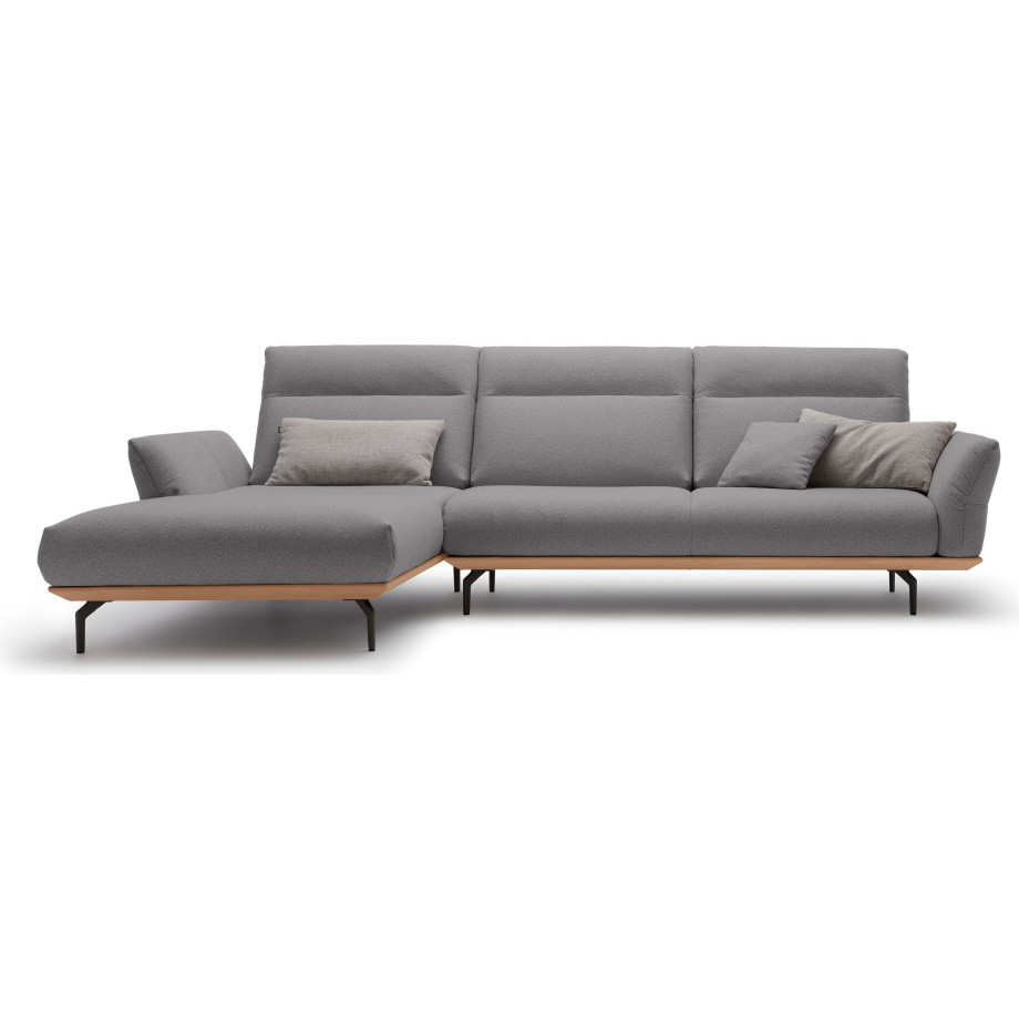 Hülsta Sofa Hoekbank Hs.460 Sokkel in eiken, onderstel in umbra grijs, breedte 318 cm afbeelding 