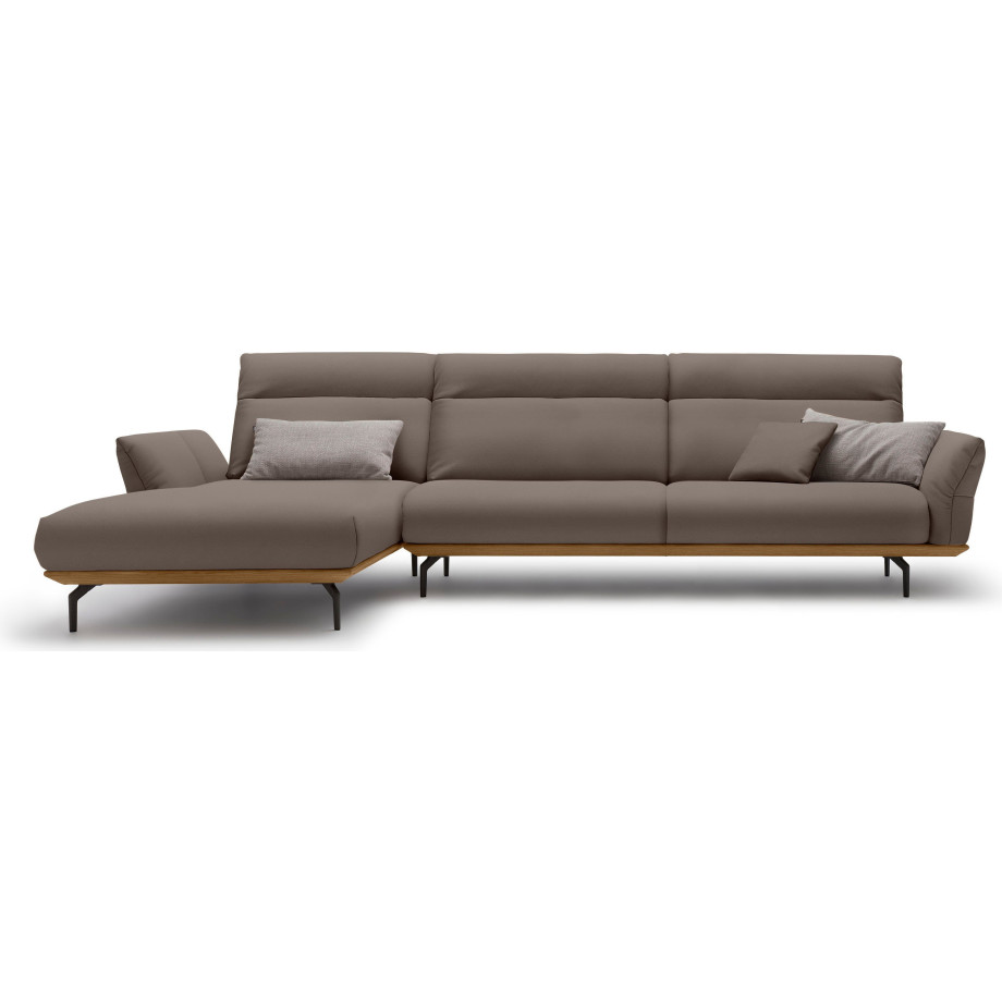 Hülsta Sofa Hoekbank Hs.460 Sokkel in walnotenhout, onderstel in umbra grijs, breedte 338 cm afbeelding 1