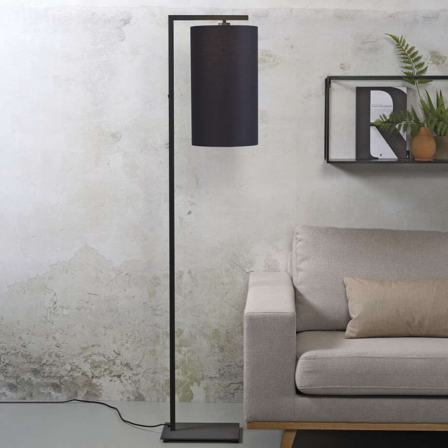 its about RoMi Vloerlamp 'Boston' Langwerpig, 160cm, kleur Zwart its about RoMi Vloerlamp 'Boston' Langwerpig, 160cm, kleur Zwart afbeelding 1