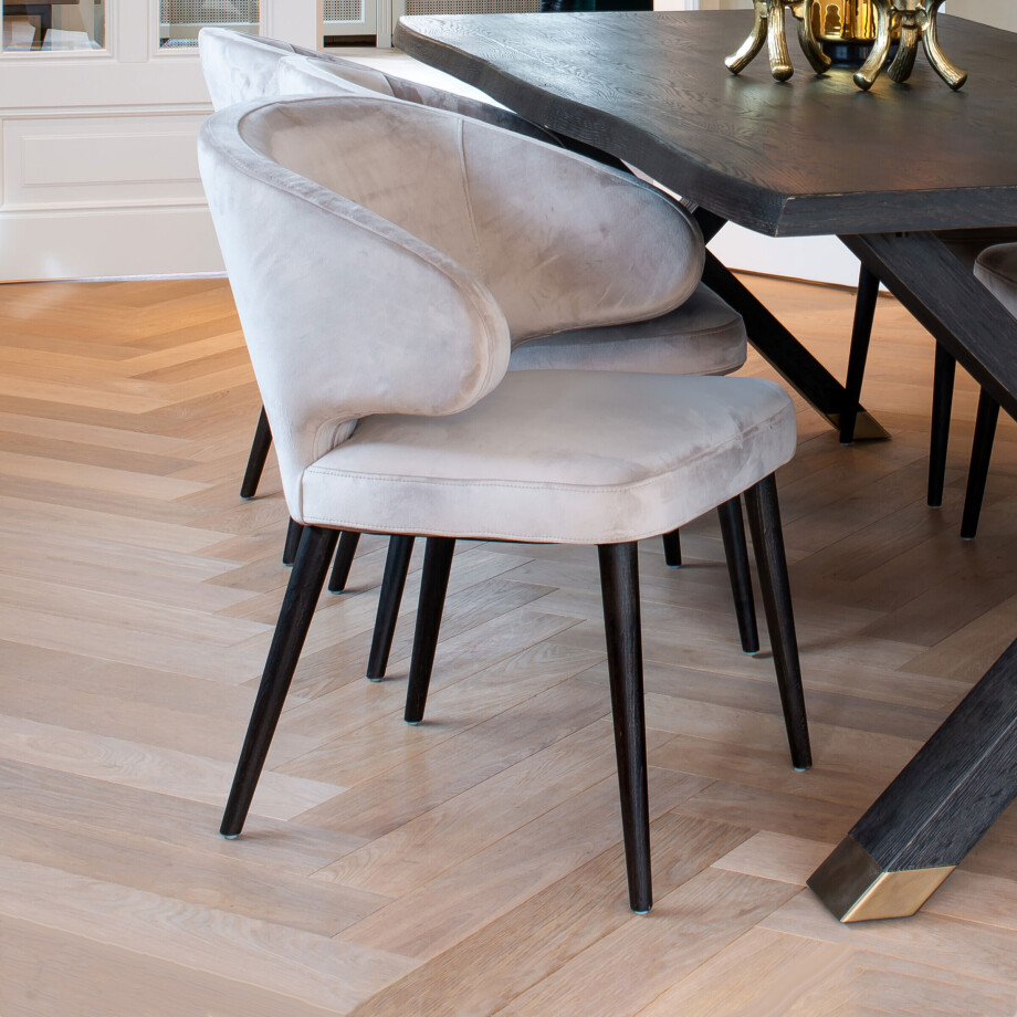 Richmond Eetkamerstoel 'Indigo' Velvet, kleur Khaki Richmond Eetkamerstoel 'Indigo' Velvet, kleur Khaki afbeelding 1