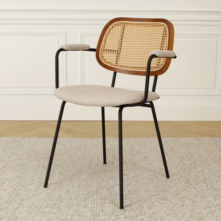 Jolie rotan eetkamerstoel beige - met armleuningen Jolie rotan eetkamerstoel beige - met armleuningen afbeelding 1