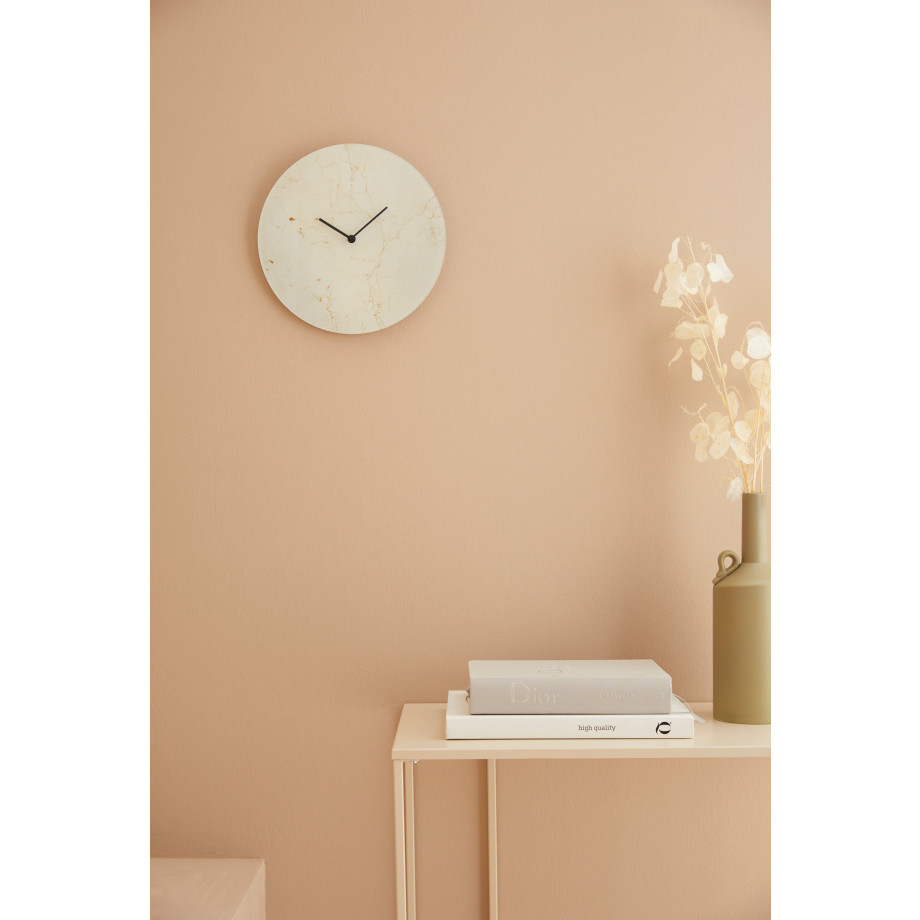 LeGer Home by Lena Gercke Wandklok Marmerbeige rond, ø 30 cm, van acrylglas, geruisloos (1-delig) afbeelding 1