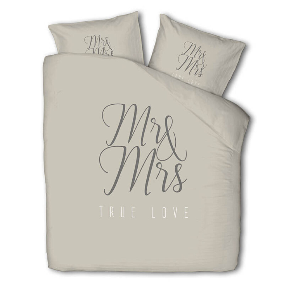 Dekbedovertrek Mr & Mrs - Tweepersoons (200x200 Cm) - Taupe Polyester-katoen - Tekst - Luna Bedding - Dekbed-Discounter.nl Dekbedovertrek Mr & Mrs - Tweepersoons (200x200 Cm) - Taupe Polyester-katoen - Tekst - Luna Bedding - Dekbed-Discounter.nl afbeelding 1